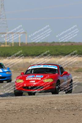 media/Apr-30-2022-CalClub SCCA (Sat) [[98b58ad398]]/Group 5/Race (Outside Grapevine)/